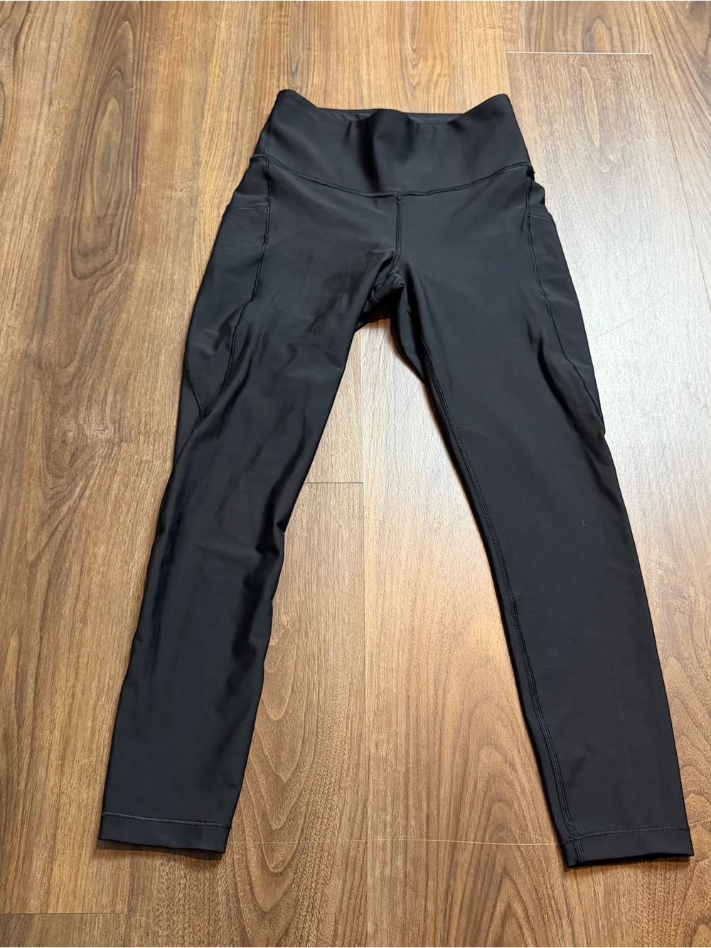 Athleta Interval Stash 7/8 Tight Leggings Black Sz S